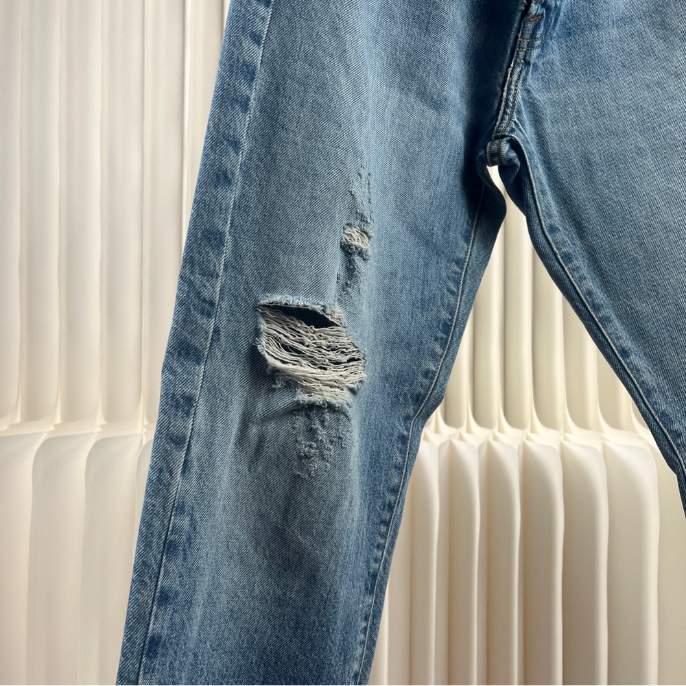 FRAME Le Slouch Women’s Light Blue Straight Jeans with Distressed Details - Picture 5 of 15